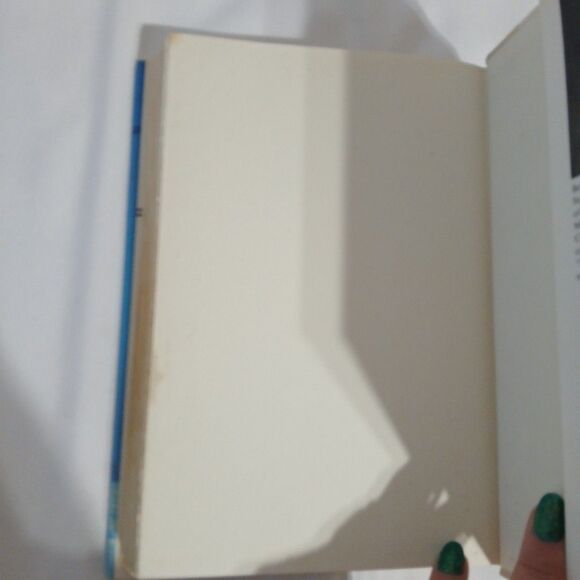 All the Weyrs of Pern: Dragonriders of Pern Anne McCaffrey 1991 HB DJ 1st ED - Picture 9 of 9